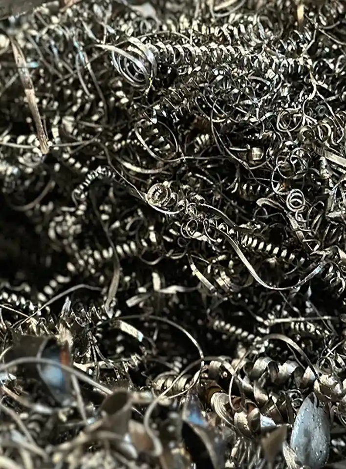 Loose turning metal scrap – เศษโลหะกลึงแบบหลวมจากอุตสาหกรรมผลิตชิ้นส่วน